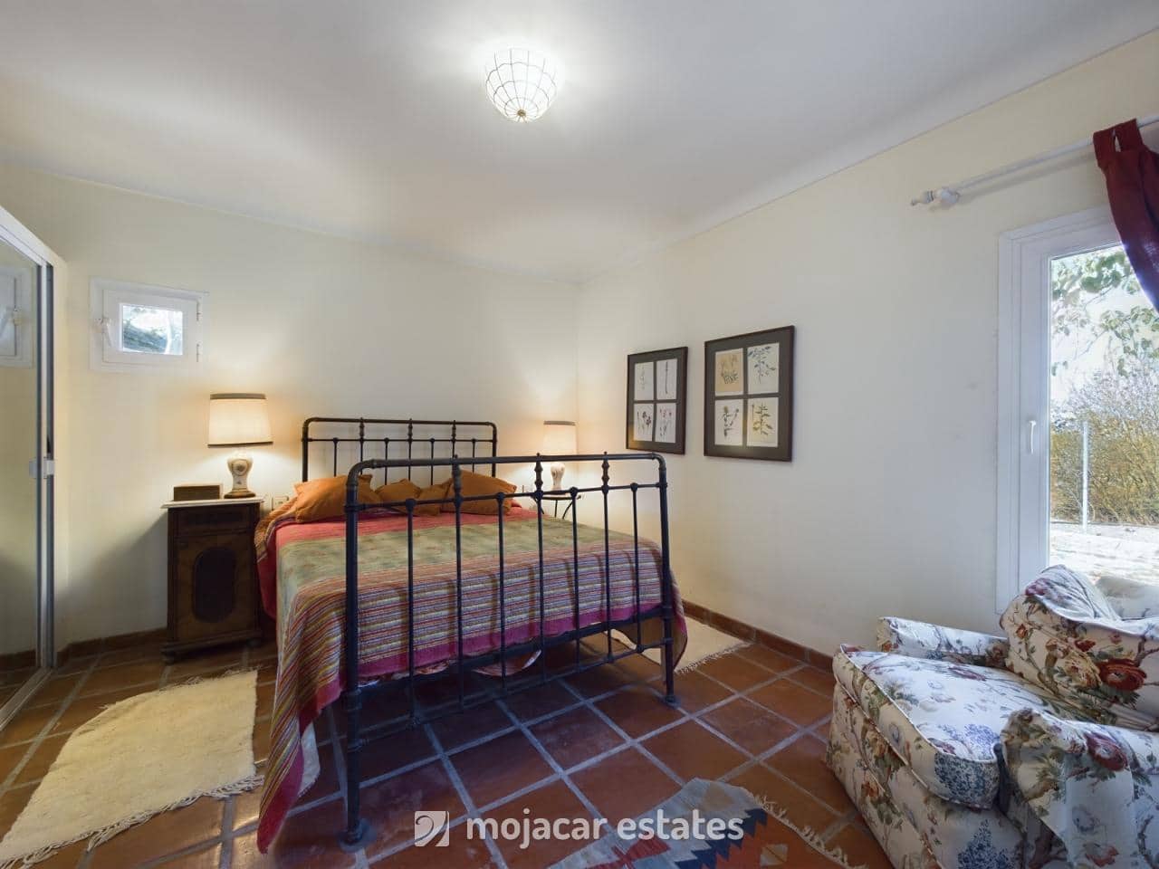 Chalet de 3 habitaciones en Vera en venta con piscina garaje - 690.000 € (Ref: 8222104)