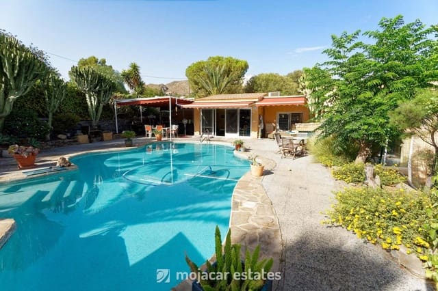 3 bedroom Villa for sale in Mojácar with pool garage - € 690,000 (Ref: 8222104)