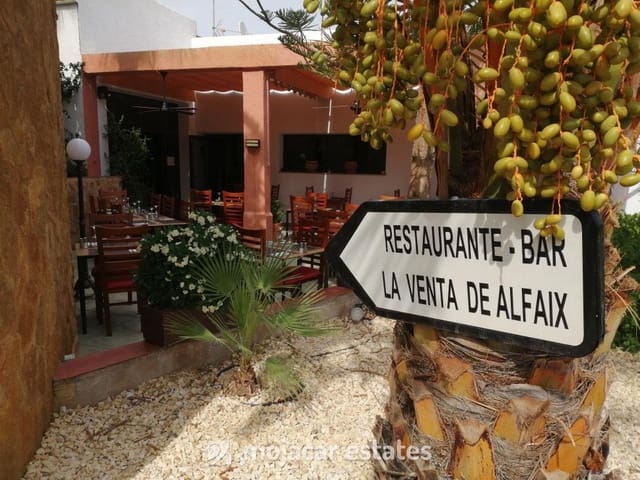 Commercial for sale in Los Gallardos - € 1,250,000 (Ref: 8416933)