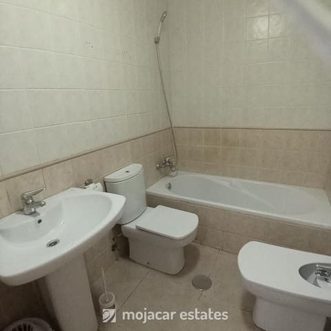 3 slaapkamer Appartement te koop in Garrucha - € 135.000 (Ref: 8690696)