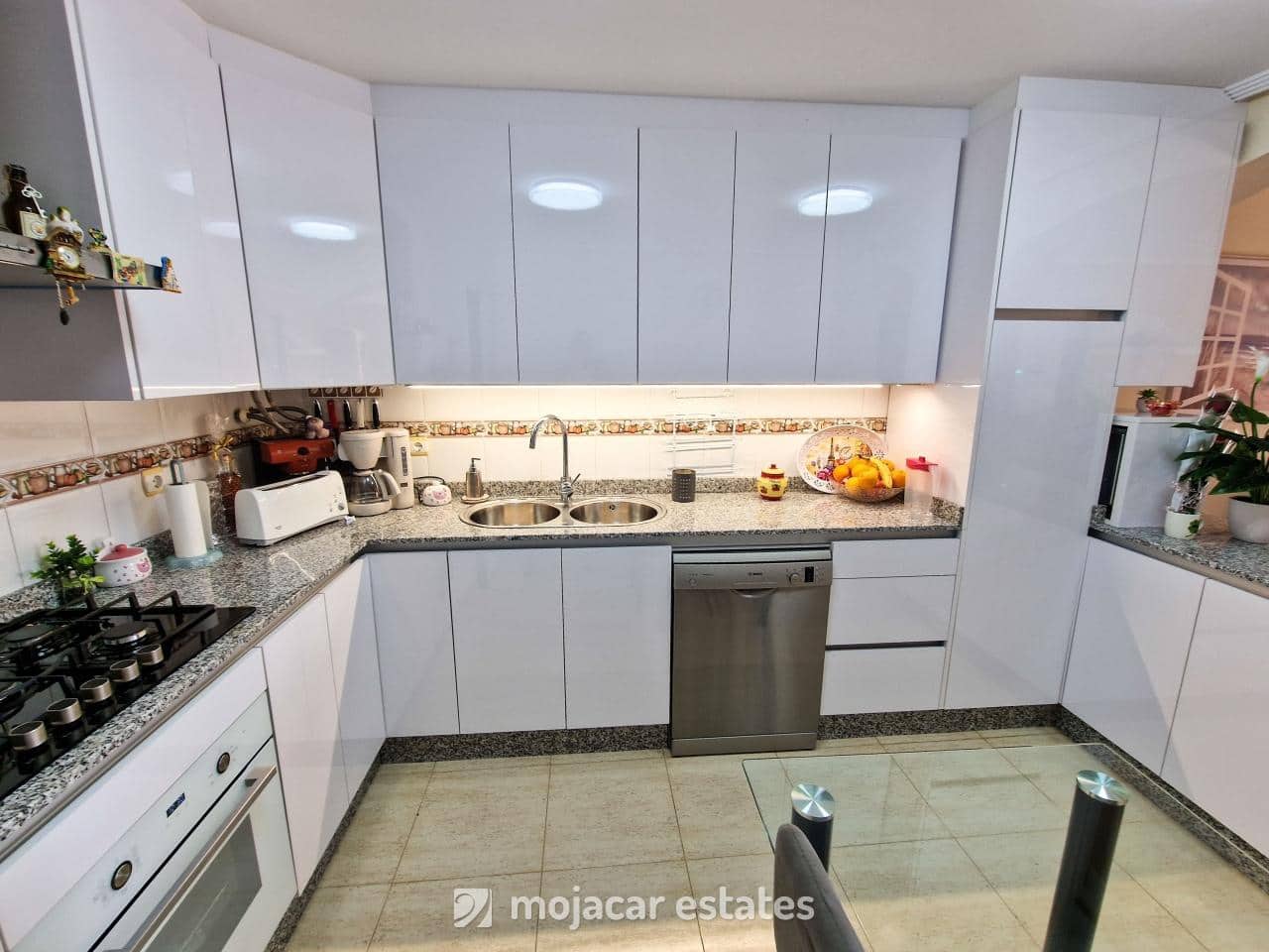 2 slaapkamer Appartement te koop in Garrucha - € 129.500 (Ref: 8840407)