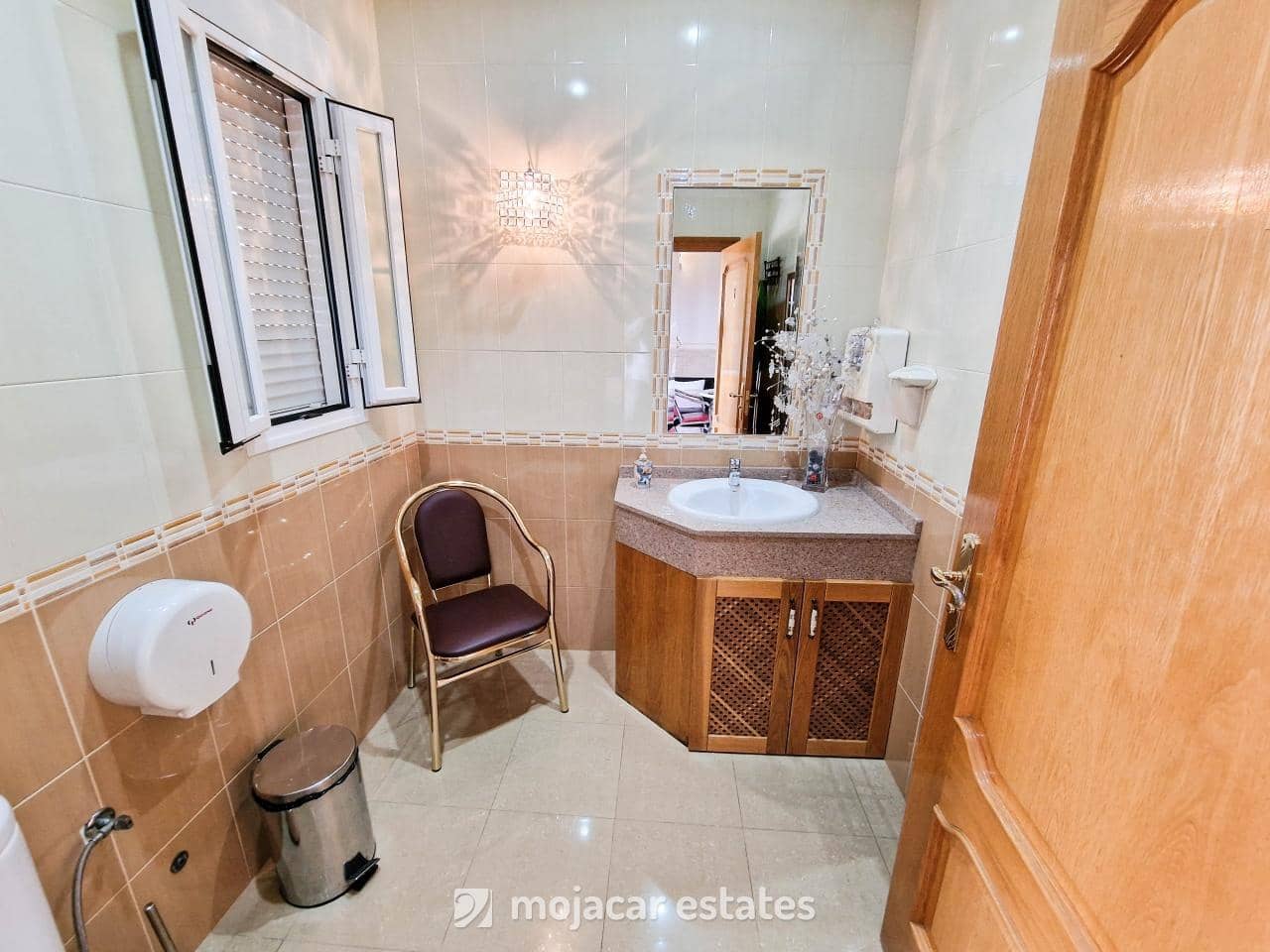 Erhverv til salg i Antas - € 110.000 (Ref: 8840408)