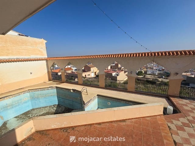 4 soveværelse Villa til salg i Turre med swimmingpool - € 550.000 (Ref: 8846868)