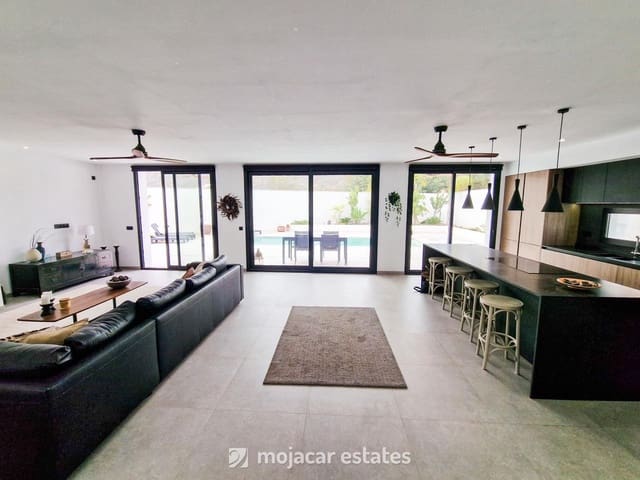 4 slaapkamer Villa te koop in Mojácar met zwembad - € 795.000 (Ref: 8899667)
