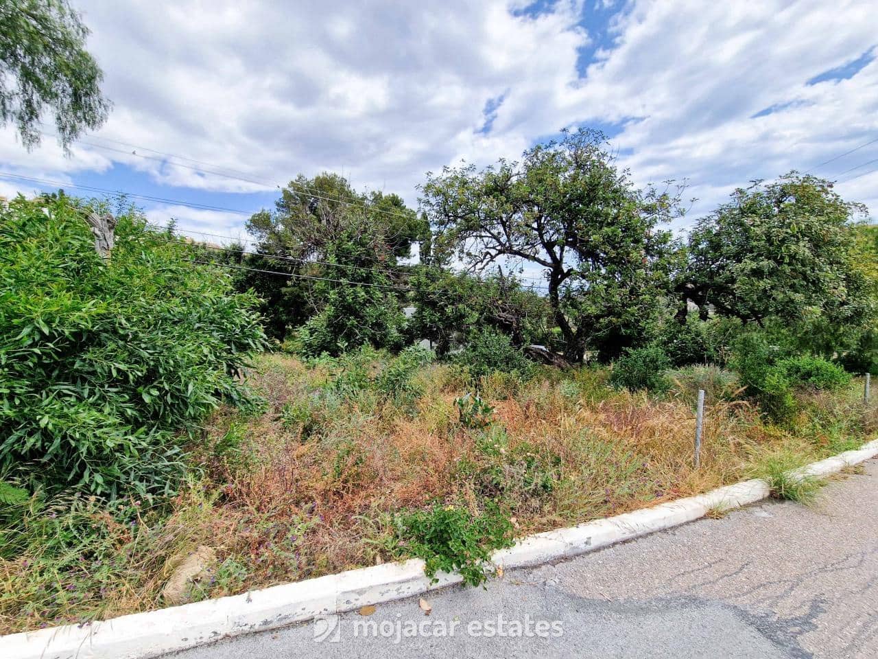 Grunde uden byggetilladelser til salg i Mojacar - € 85.000 (Ref: 9009978)