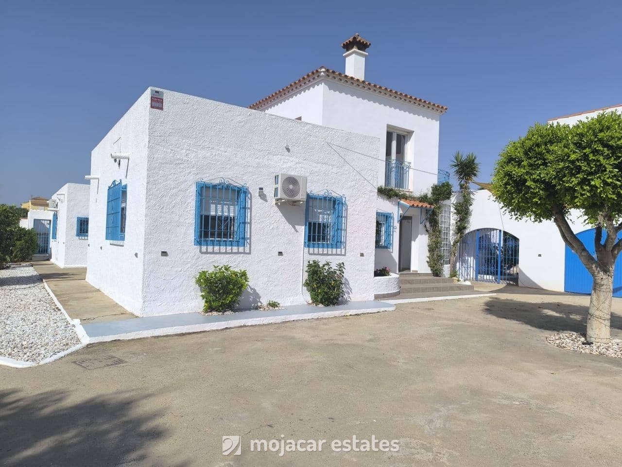 3 soveværelse Villa til salg i Las Cunas med swimmingpool - € 495.000 (Ref: 9151552)