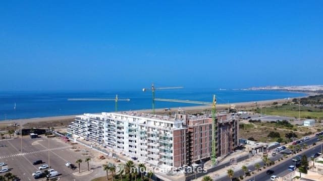 3 quarto Apartamento para venda em Almerimar, El Ejido com piscina garagem - 410 000 € (Ref: 9163267)