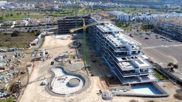 3 quarto Apartamento para venda em Almerimar, El Ejido com piscina garagem - 410 000 € (Ref: 9163267)