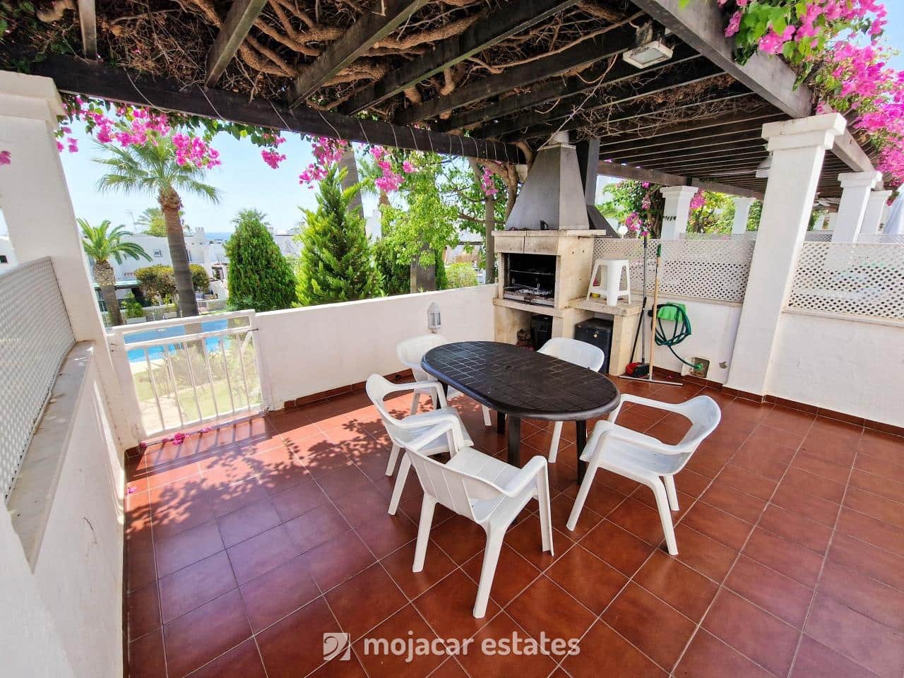 3 soveværelse Byhus til salg i Mojacar med swimmingpool - € 325.000 (Ref: 9172583)