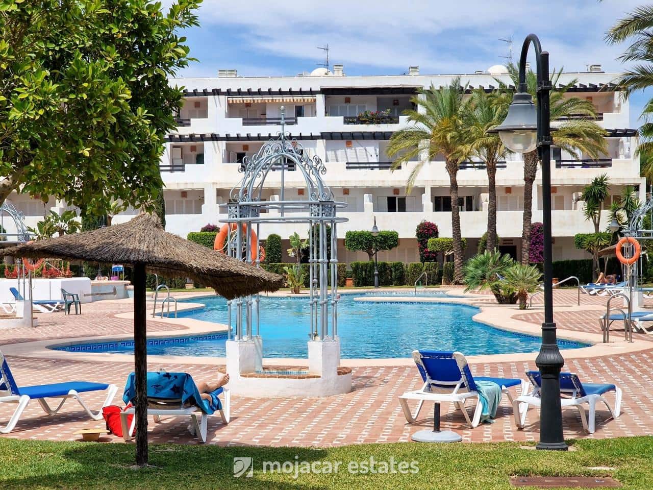 1 soveværelse Lejlighed til salg i Mojacar med swimmingpool - € 160.000 (Ref: 9211638)