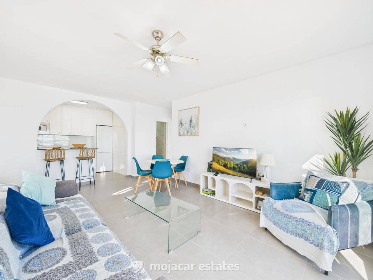 2 bedroom Apartment for sale in Mojacar with pool - € 285,000 (Ref: 9352974)