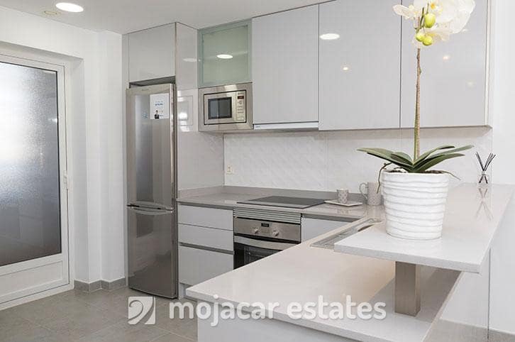 2 soverom Leilighet til salgs i San Juan de los Terreros med svømmebasseng - € 193 000 (Ref: 9419497)