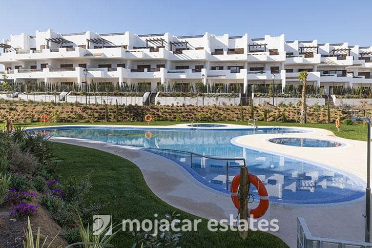 2 quarto Apartamento para venda em San Juan de los Terreros com piscina - 182 000 € (Ref: 9419498)