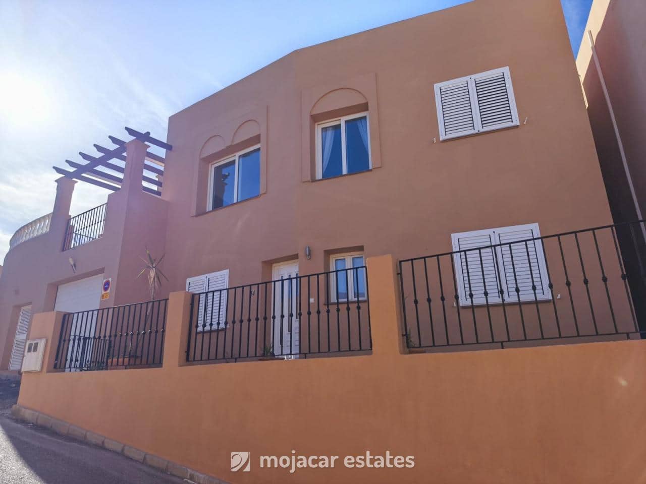 3 quarto Moradia para venda em Mojacar com piscina - 459 950 € (Ref: 9426678)
