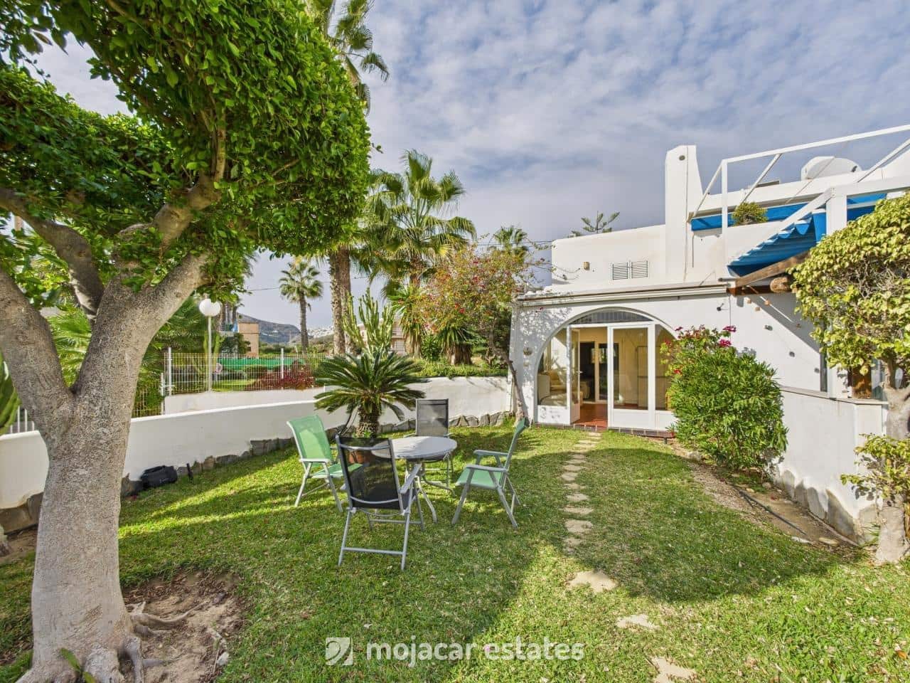 2 soveværelse Lejlighed til salg i Mojacar med swimmingpool - € 209.000 (Ref: 9523700)