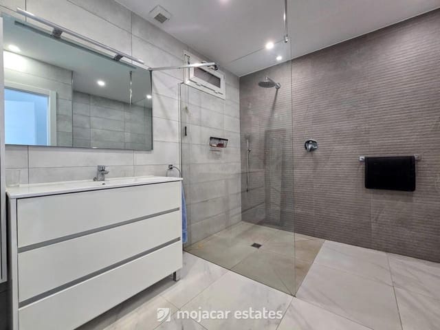 4 sovrum Villa till salu i Mojácar med pool garage - 495 000 € (Ref: 9570284)