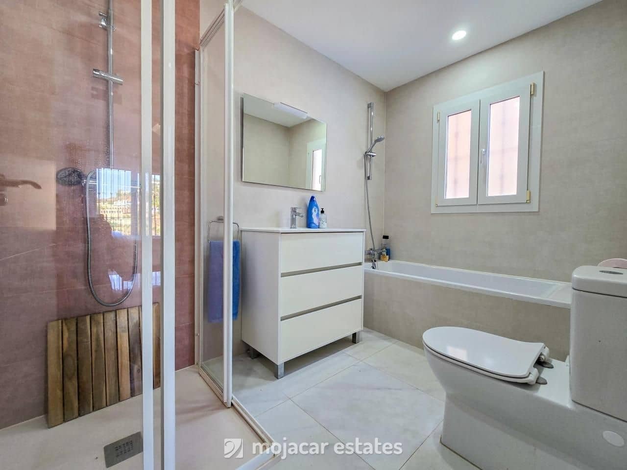 4 bedroom Villa for sale in Mojacar with pool garage - € 495,000 (Ref: 9570284)