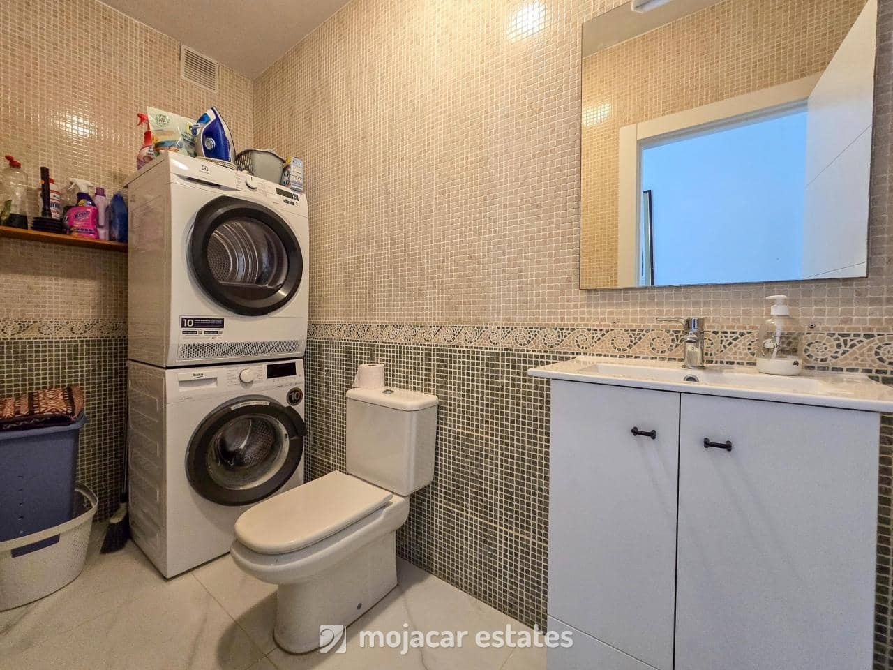 4 bedroom Villa for sale in Mojacar with pool garage - € 495,000 (Ref: 9570284)