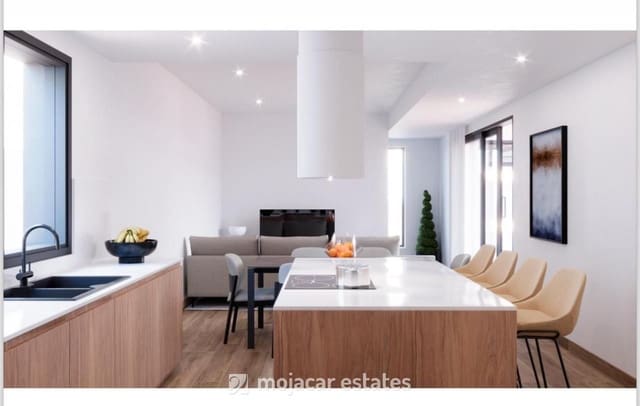 Chalet de 3 habitaciones en Los Gallardos en venta con piscina - 358.500 € (Ref: 9658092)