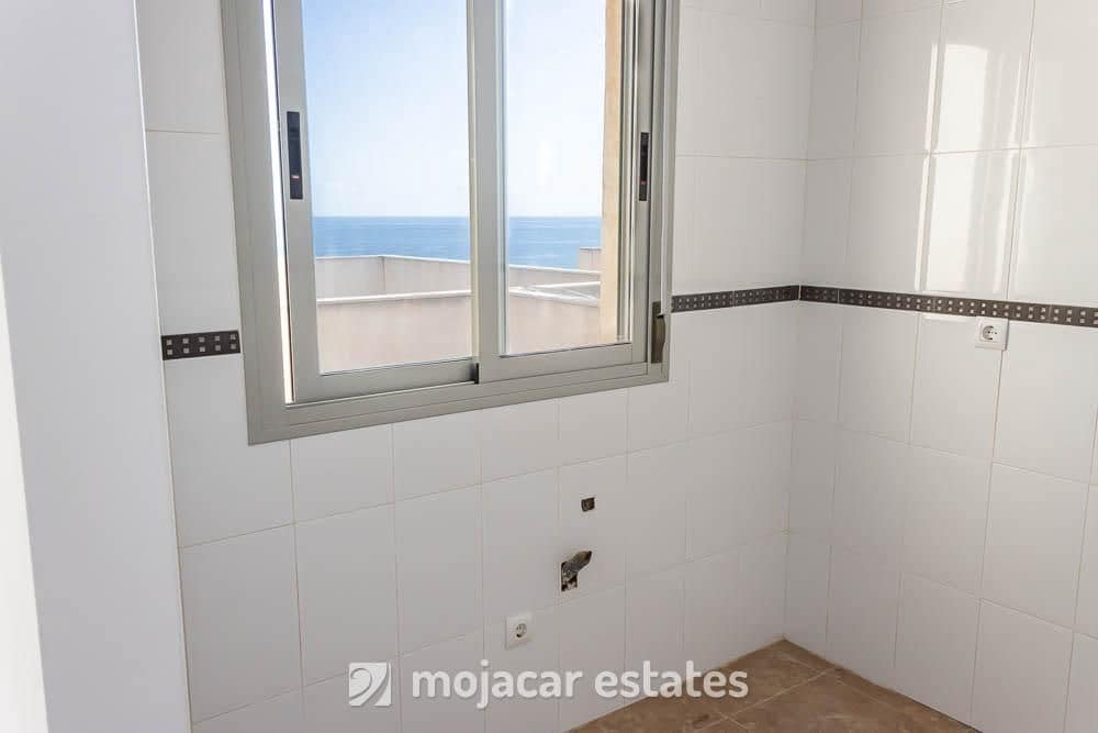 2 quarto Penthouse para venda em Garrucha - 145 000 € (Ref: 9720946)