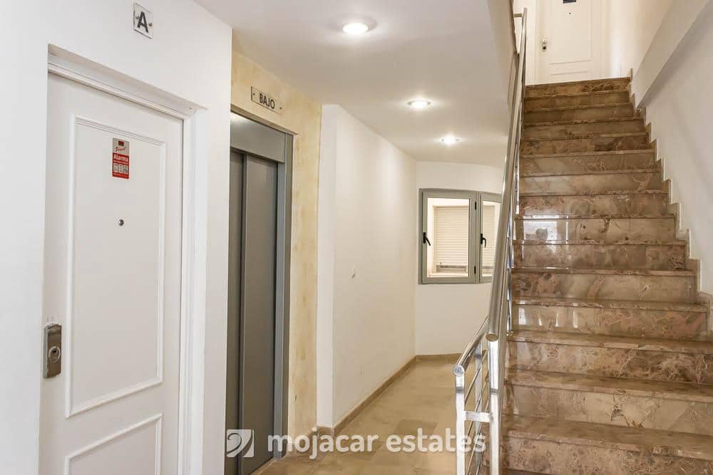 2 quarto Penthouse para venda em Garrucha - 145 000 € (Ref: 9720946)