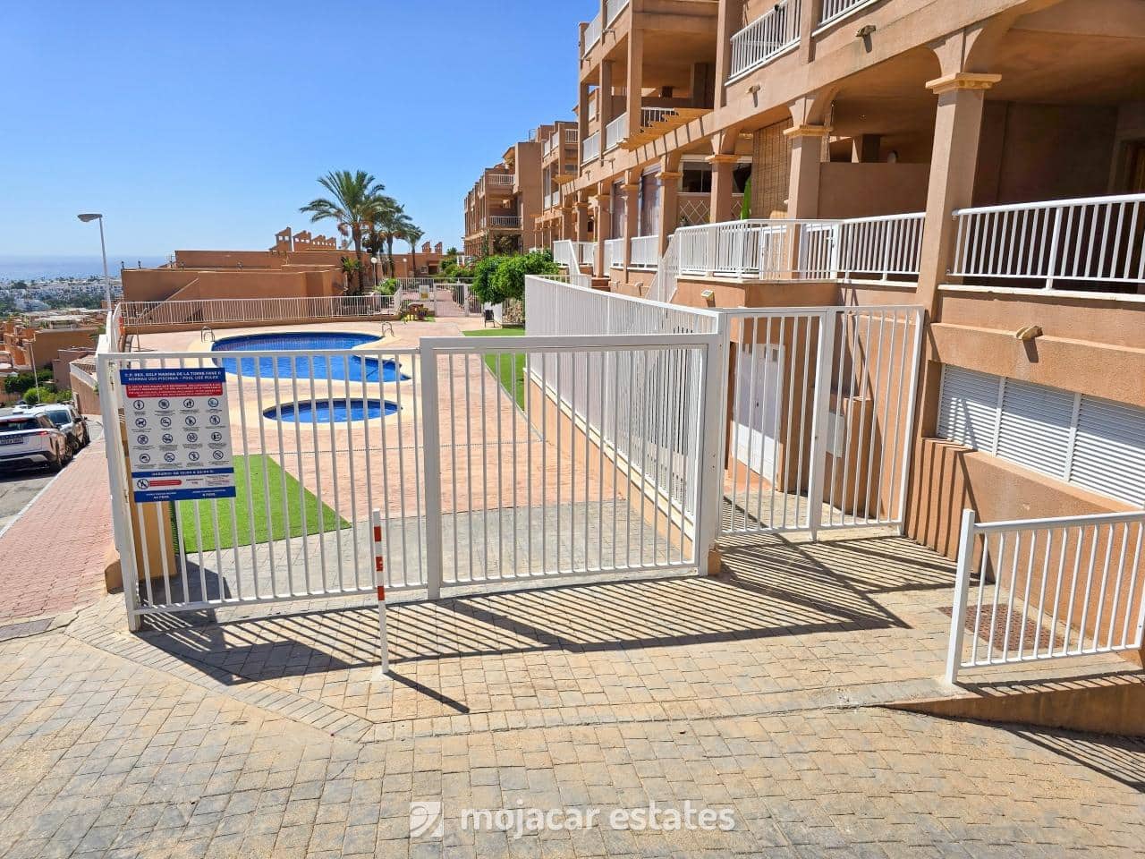 2 bedroom Apartment for sale in Mojacar with pool - € 179,000 (Ref: 9758231)