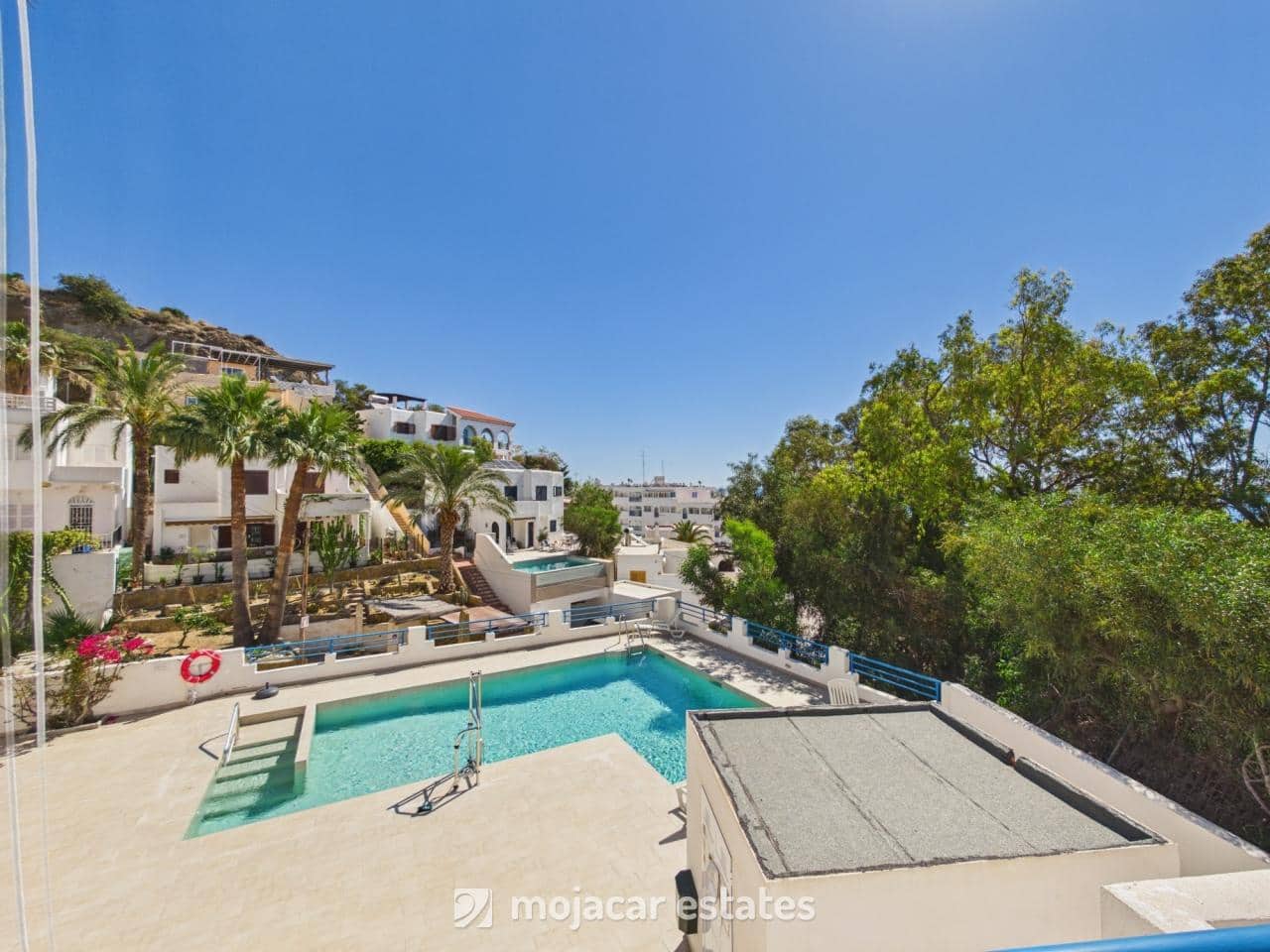2 soveværelse Lejlighed til salg i Mojacar med swimmingpool - € 269.000 (Ref: 9863747)