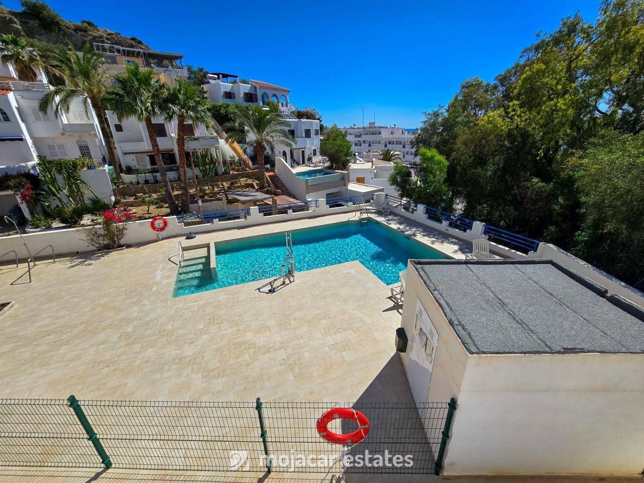 2 soveværelse Lejlighed til salg i Mojacar med swimmingpool - € 269.000 (Ref: 9863747)