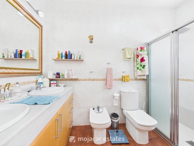 3 sovrum Villa till salu i Vera Ciudad, Vera med pool garage - 475 000 € (Ref: 9875449)