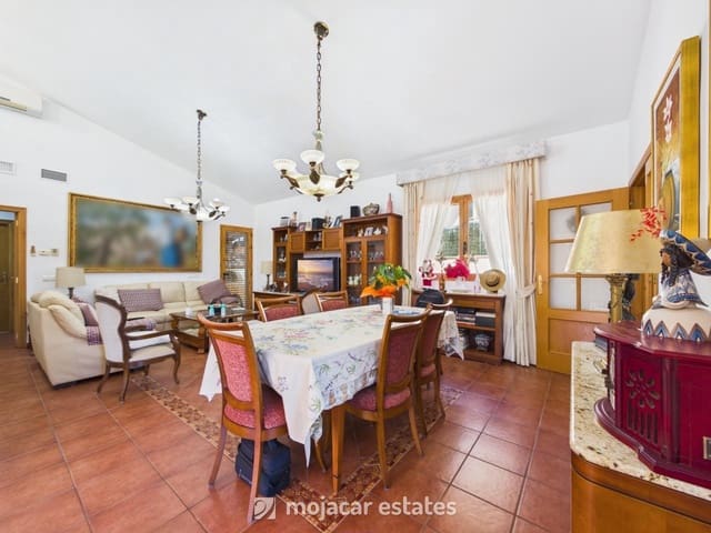3 sovrum Villa till salu i Vera Ciudad, Vera med pool garage - 475 000 € (Ref: 9875449)