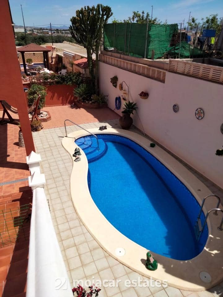 5 chambre Villa/Maison à vendre à Vera avec piscine garage - 395 000 € (Ref: 9875450)