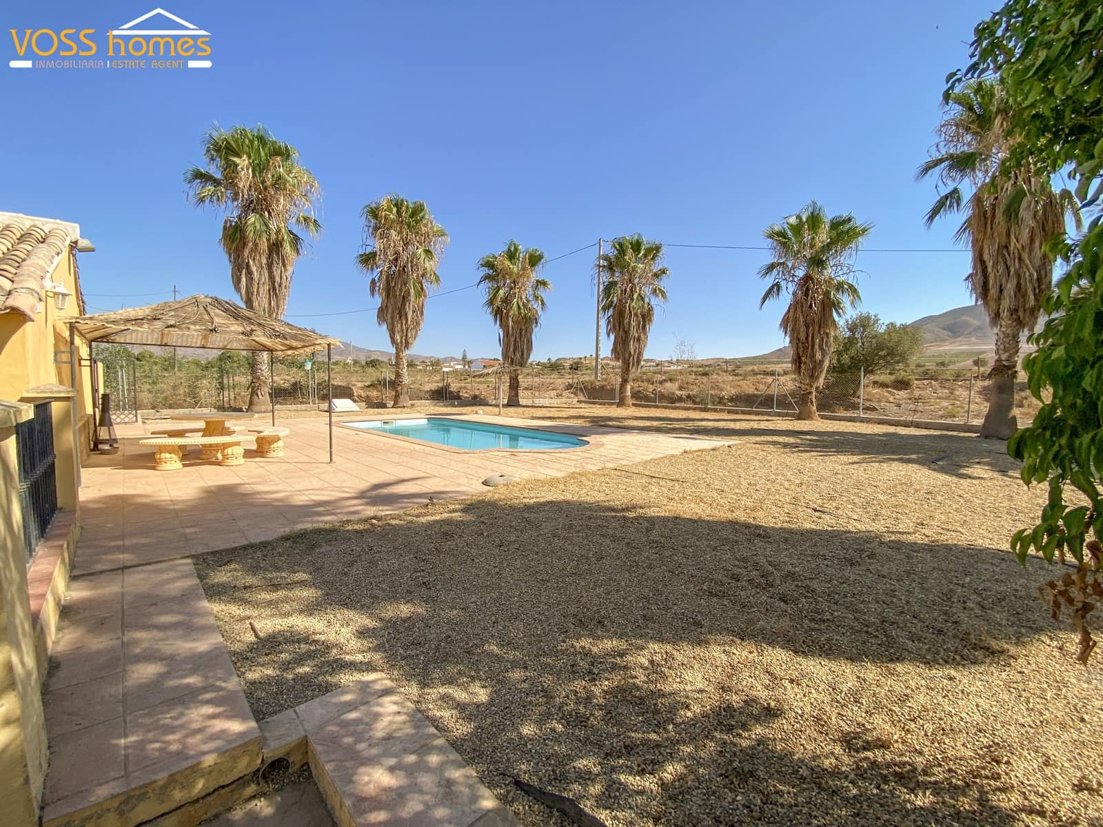 5 soveværelse Finca/Landehus til salg i Huercal-Overa med swimmingpool garage - € 219.950 (Ref: 10004852)