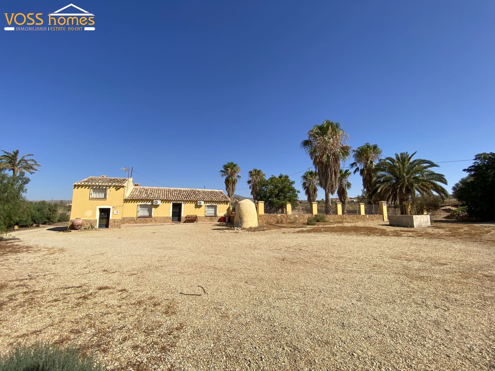 5 soveværelse Finca/Landehus til salg i Huercal-Overa med swimmingpool garage - € 219.950 (Ref: 10004852)