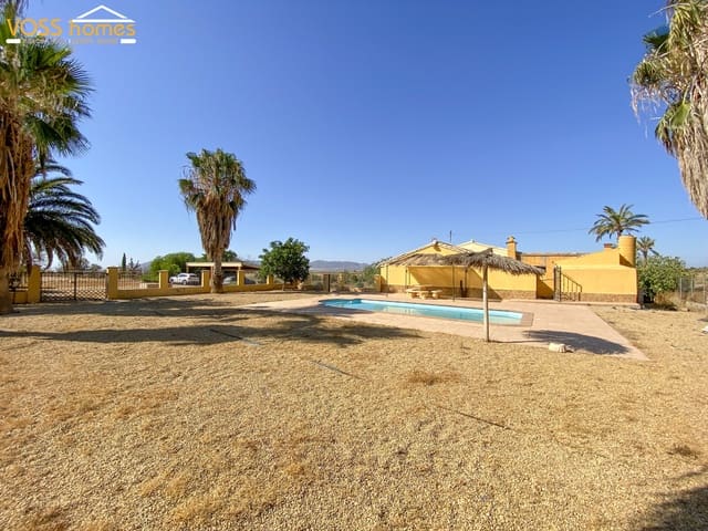 5 soveværelse Finca/Landehus til salg i Huércal-Overa med swimmingpool garage - € 219.950 (Ref: 10004852)