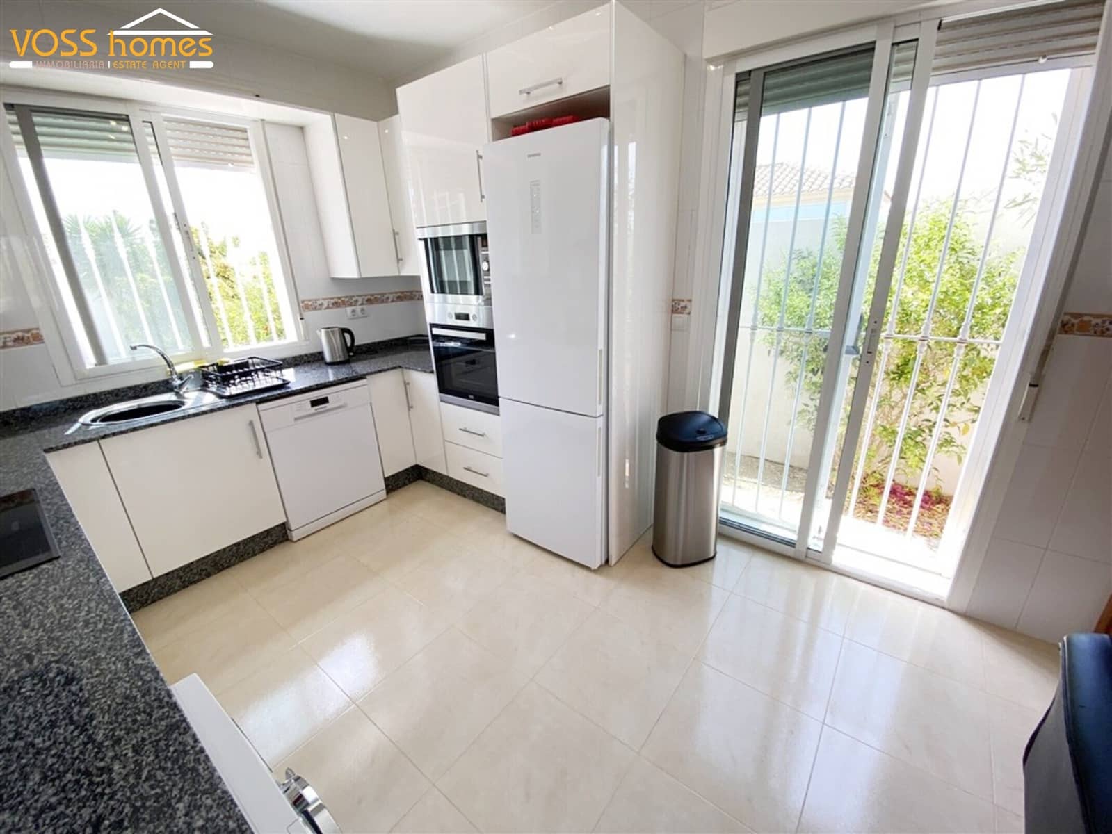 3 sovrum Villa till salu i Zurgena med pool garage - 259 950 € (Ref: 10017744)