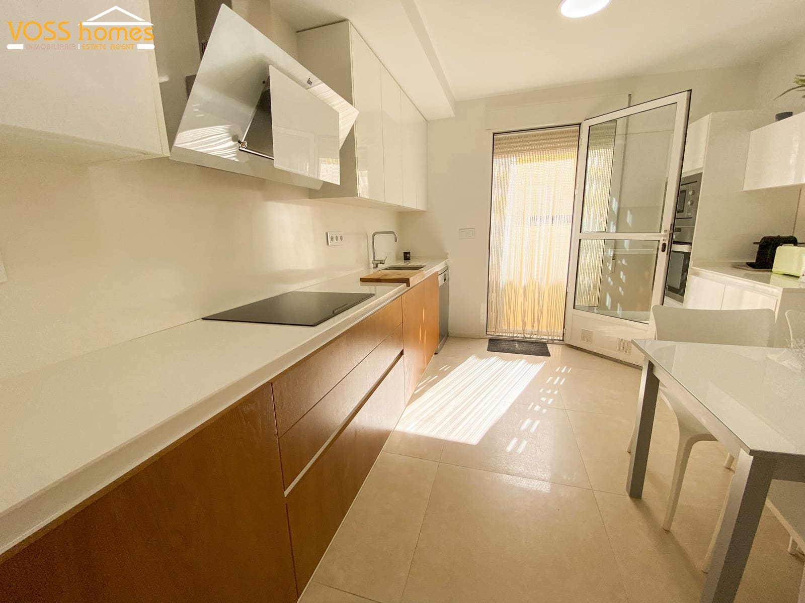 4 soveværelse Lejlighed til salg i Huercal-Overa med garage - € 299.950 (Ref: 10024588)