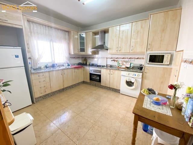 4 slaapkamer Huis te koop in Taberno - € 105.000 (Ref: 10031080)