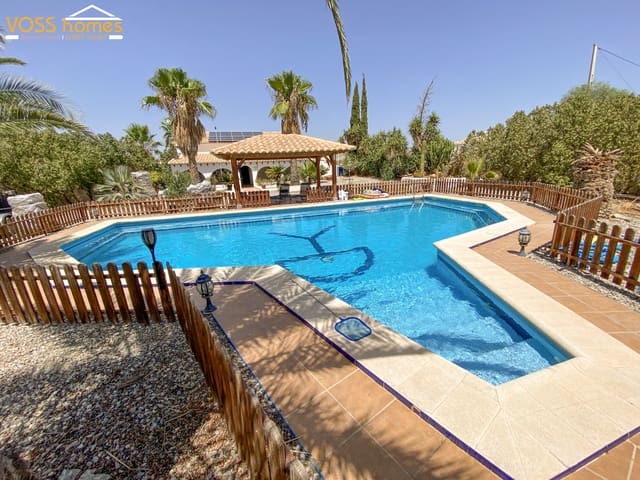 Finca/Casa Rural de 4 habitaciones en Huércal-Overa en venta con piscina garaje - 485.000 € (Ref: 10036246)