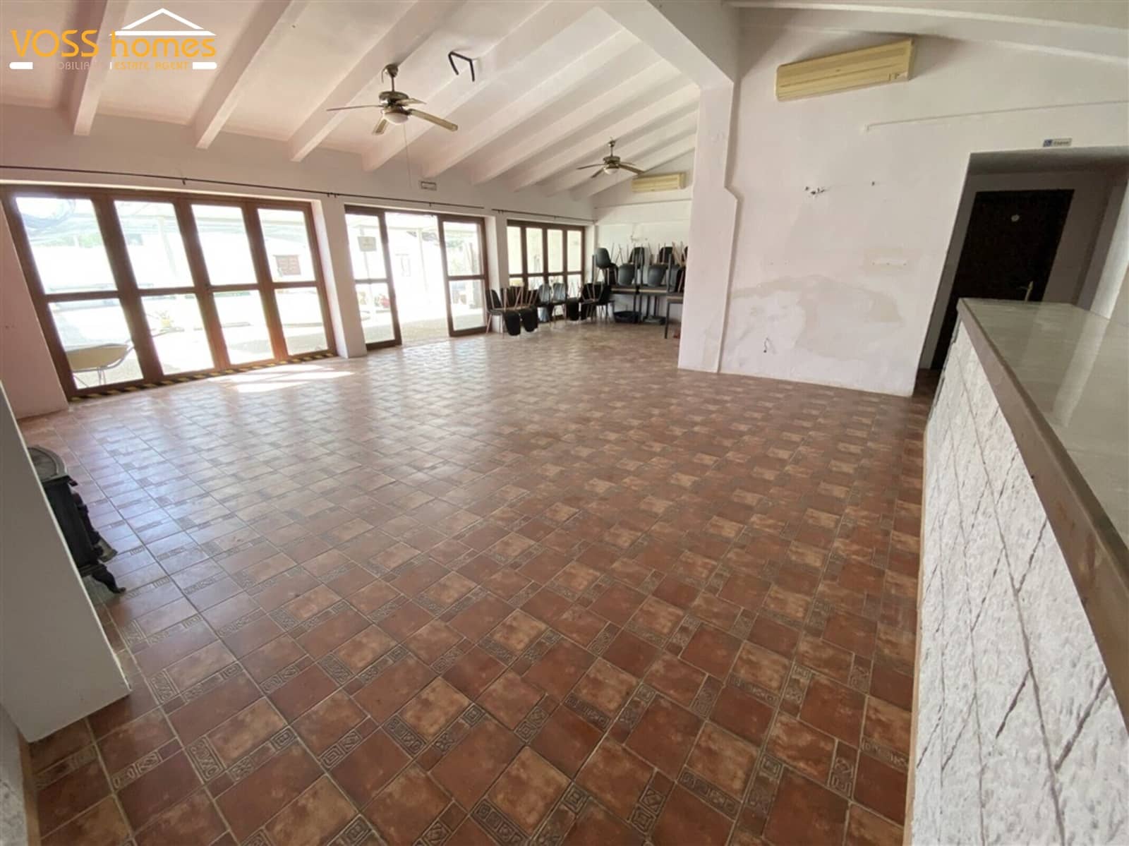 8 slaapkamer Commercieel te koop in Huercal-Overa met zwembad - € 289.950 (Ref: 10038564)