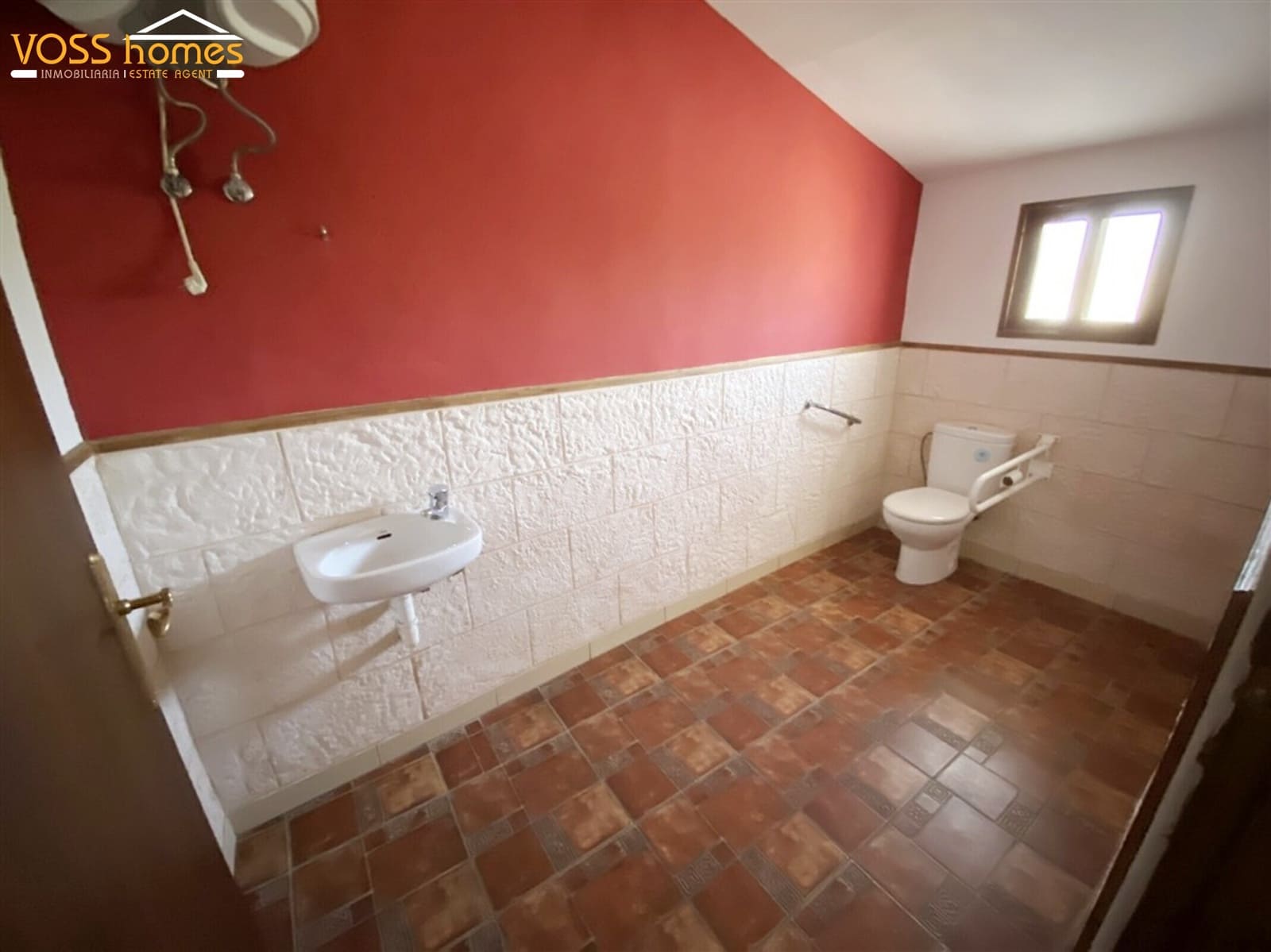 8 slaapkamer Commercieel te koop in Huercal-Overa met zwembad - € 289.950 (Ref: 10038564)
