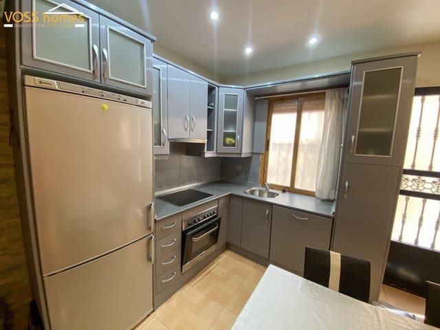 2 bedroom Townhouse for rent in Vélez-Rubio - € 625 (Ref: 10040302)