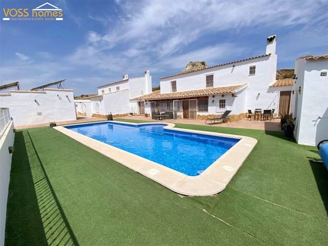 4 bedroom Finca/Country House for sale in Huércal-Overa with pool - € 419,950 (Ref: 10046949)