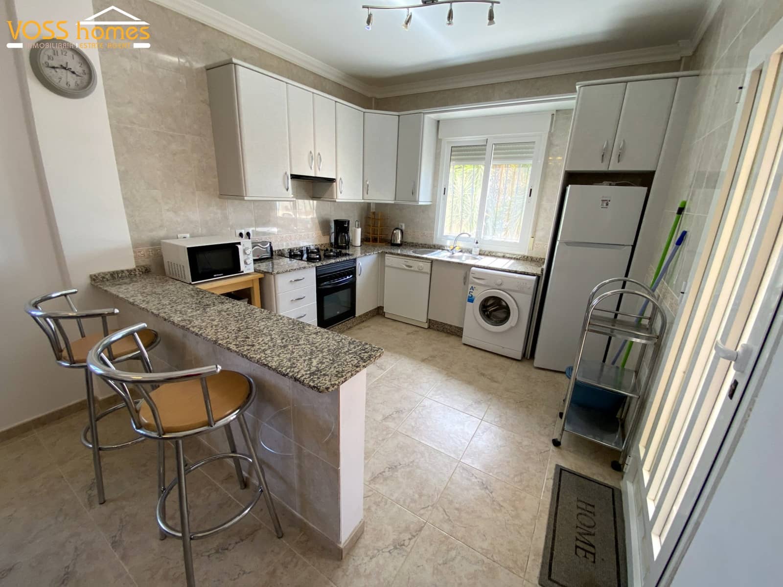 3 Zimmer Villa zu vermieten in Huercal-Overa mit Pool Garage - 1.200 € (Ref: 10048925)