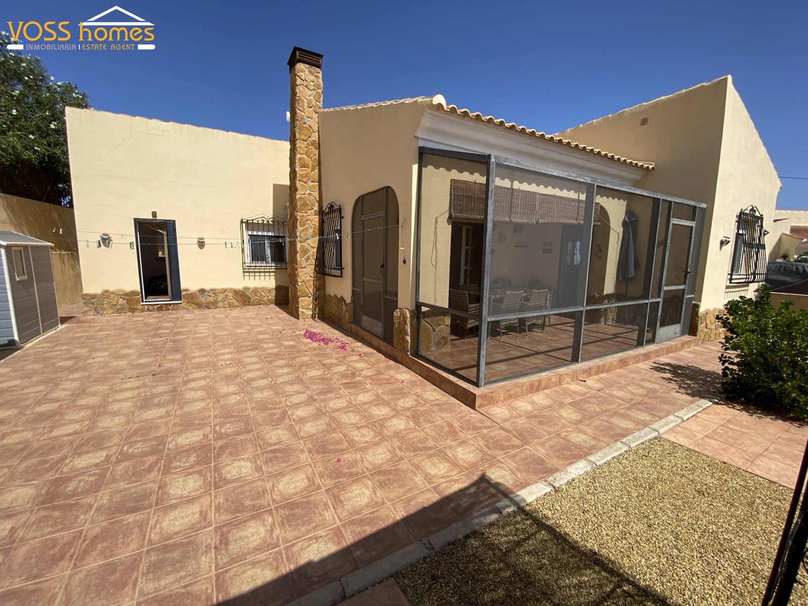 3 Zimmer Villa zu vermieten in Huercal-Overa mit Pool Garage - 1.200 € (Ref: 10048925)
