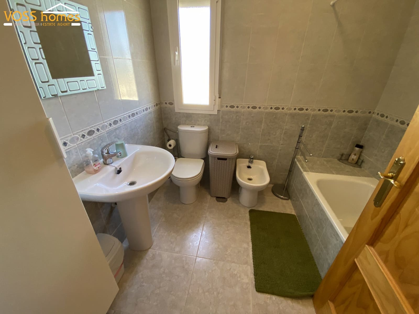 3 Zimmer Villa zu vermieten in Huercal-Overa mit Pool Garage - 1.200 € (Ref: 10048925)
