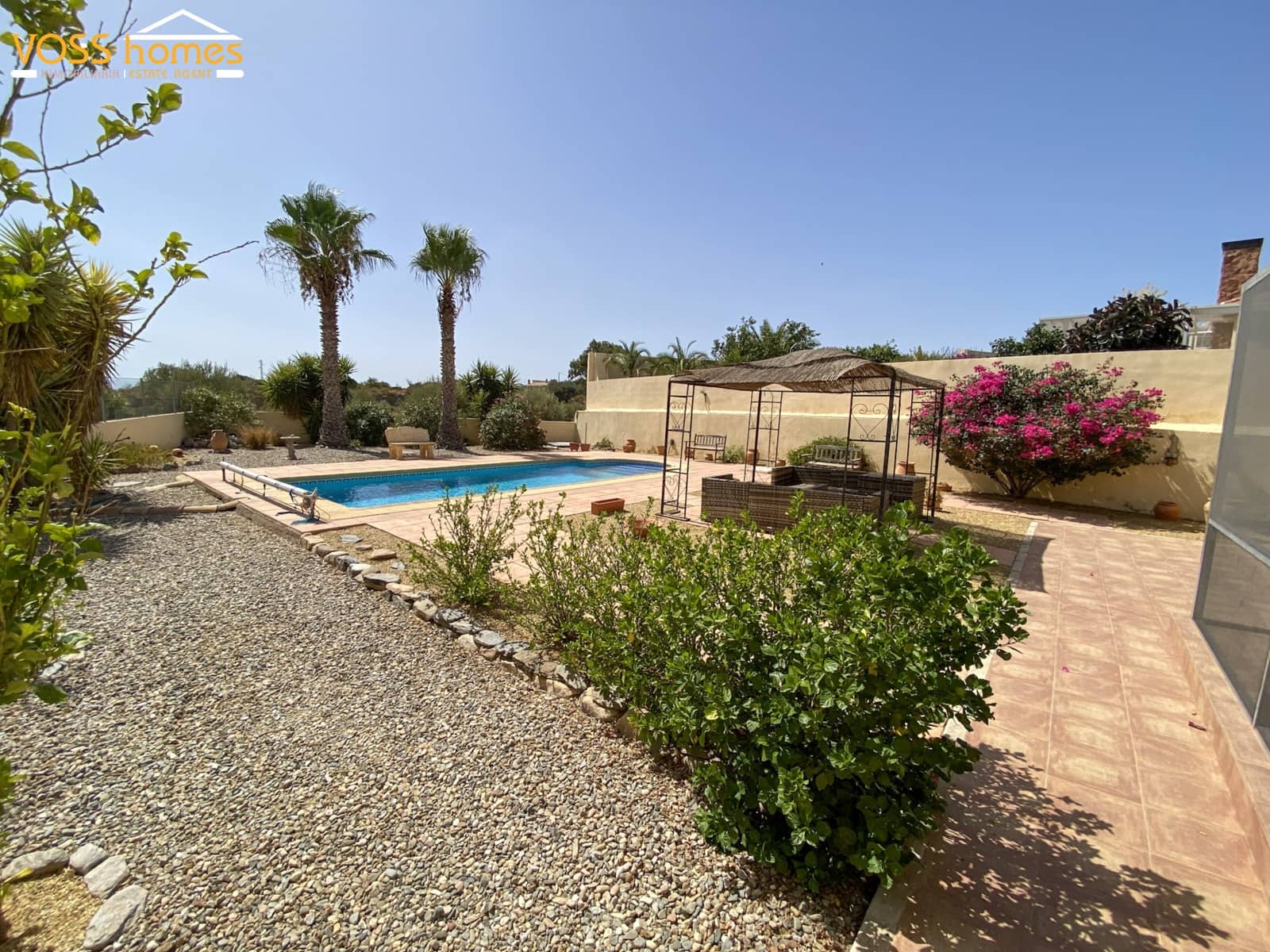 3 Zimmer Villa zu vermieten in Huercal-Overa mit Pool Garage - 1.200 € (Ref: 10048925)