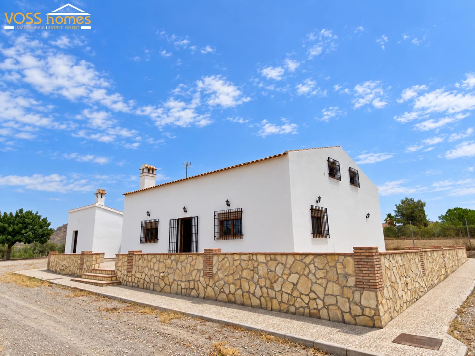 4 sypialnia Finka/Dom wiejski na sprzedaż w Huercal-Overa z garażem - 298 000 € (Ref: 10059476)