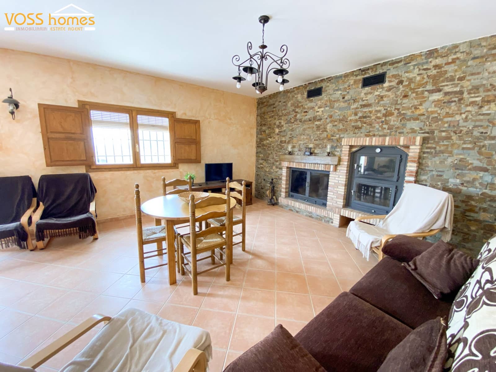 4 sypialnia Finka/Dom wiejski na sprzedaż w Huercal-Overa z garażem - 298 000 € (Ref: 10059476)