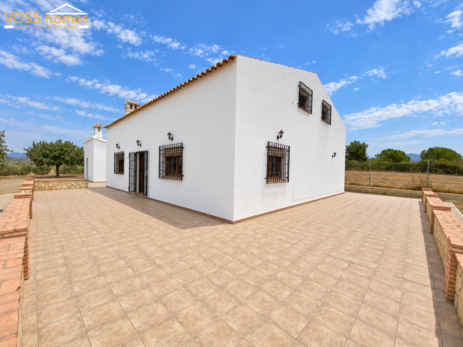 4 sypialnia Finka/Dom wiejski na sprzedaż w Huercal-Overa z garażem - 298 000 € (Ref: 10059476)
