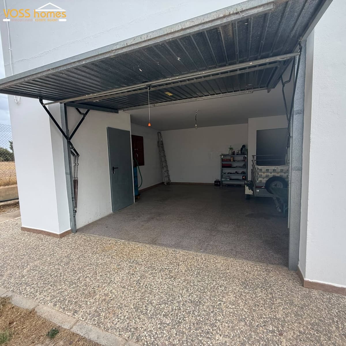 4 soveværelse Finca/Landehus til salg i Huercal-Overa med garage - € 250.000 (Ref: 10059476)